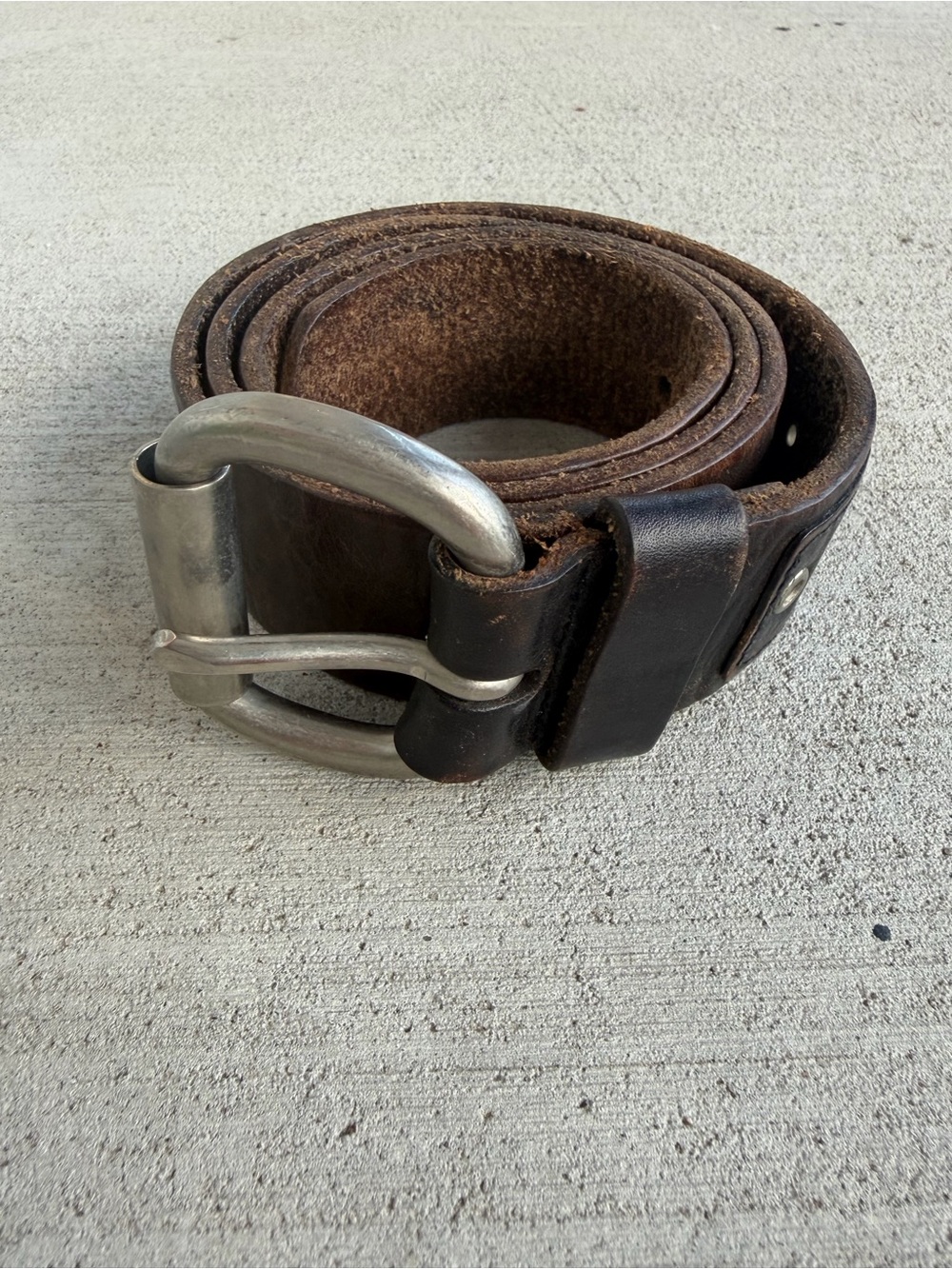 Vintage Fossil Genuine Leather Belt Brown Distressed Made in USA Size 40 Heavy